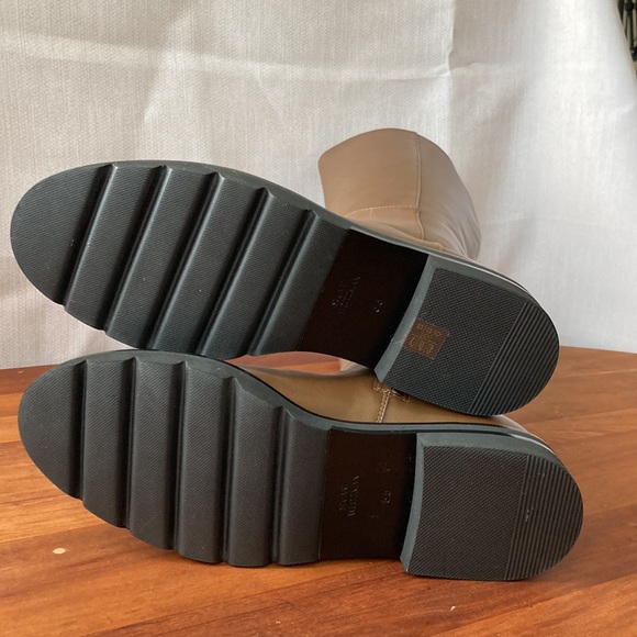 NWOT Stuart Weitzman Mila Lift boots - Picture 5 of 11